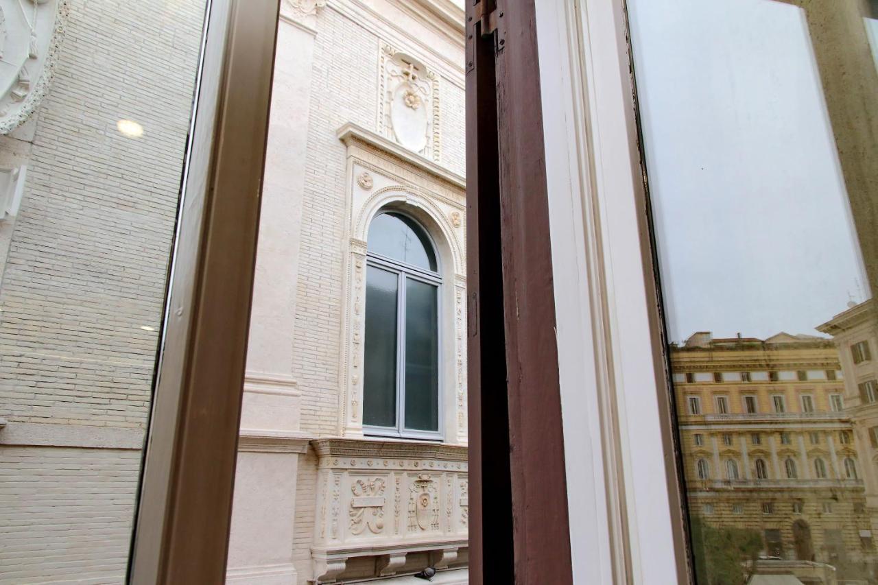 Ych-Farnese Charme Appartement Rome Buitenkant foto
